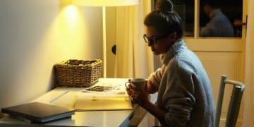 Choose the Best Online Learning Platform for Your 2025 Career Goals - Cover Image
