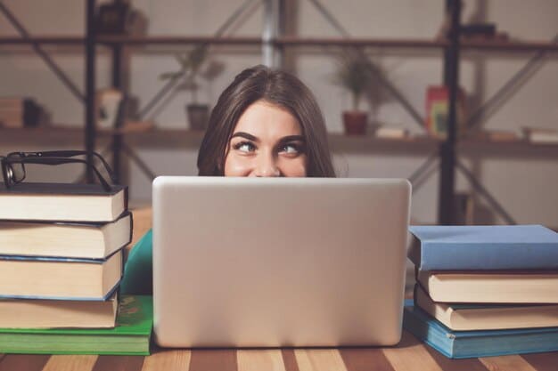 Best Resources for Scholarships and Grants in 2025: A Comprehensive Guide
