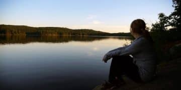 Managing Grief and Loss: Coping Strategies for Healing and Recovery - Cover Image
